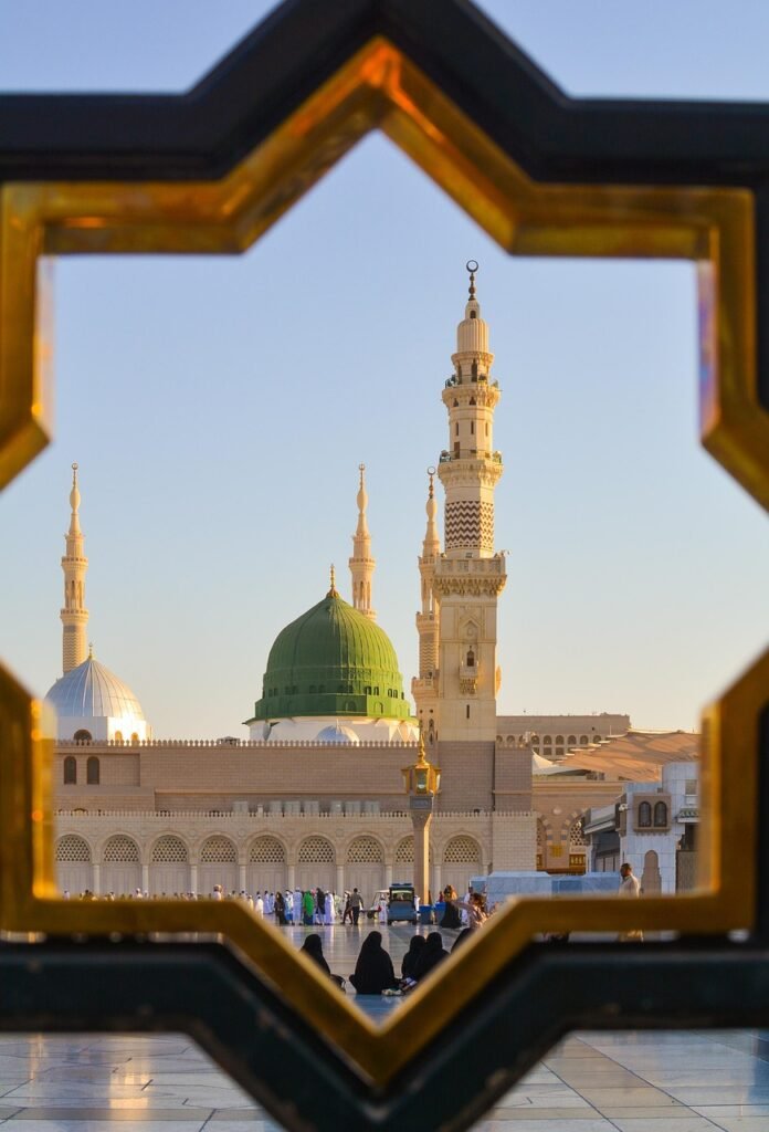 حقيبة الحج: كل ما تحتاجه قبل السفر للمشاعر المقدسة المسجد النبوي